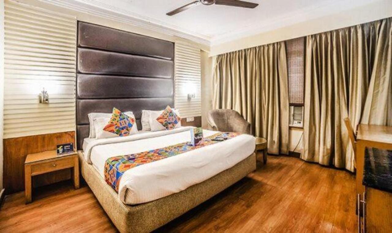 Fabhotel Bmk Grand Nuova Delhi Esterno foto